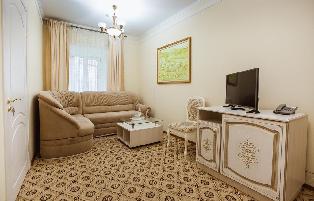 Hotel Natalia 18 Λβιβ Εξωτερικό φωτογραφία