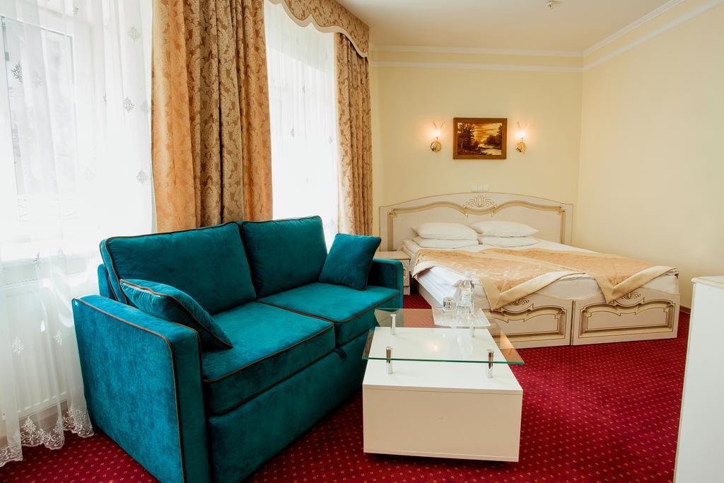 Hotel Natalia 18 Λβιβ Εξωτερικό φωτογραφία