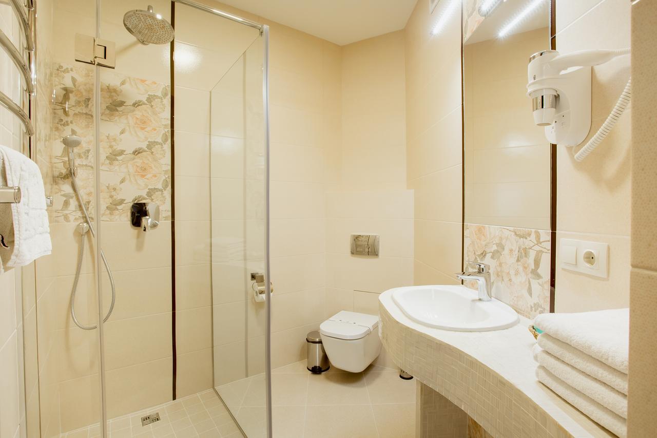 Hotel Natalia 18 Λβιβ Εξωτερικό φωτογραφία