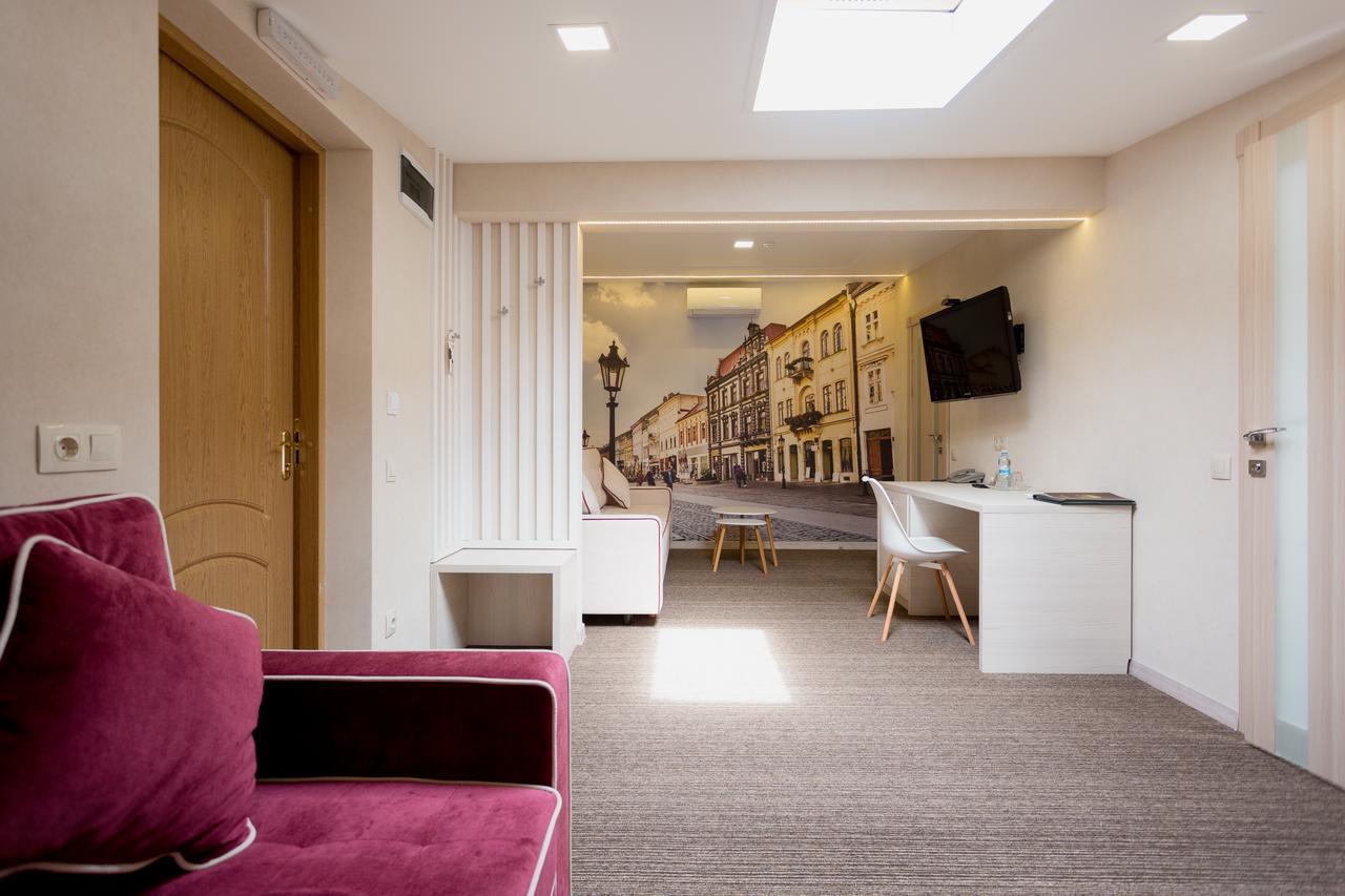 Hotel Natalia 18 Λβιβ Εξωτερικό φωτογραφία